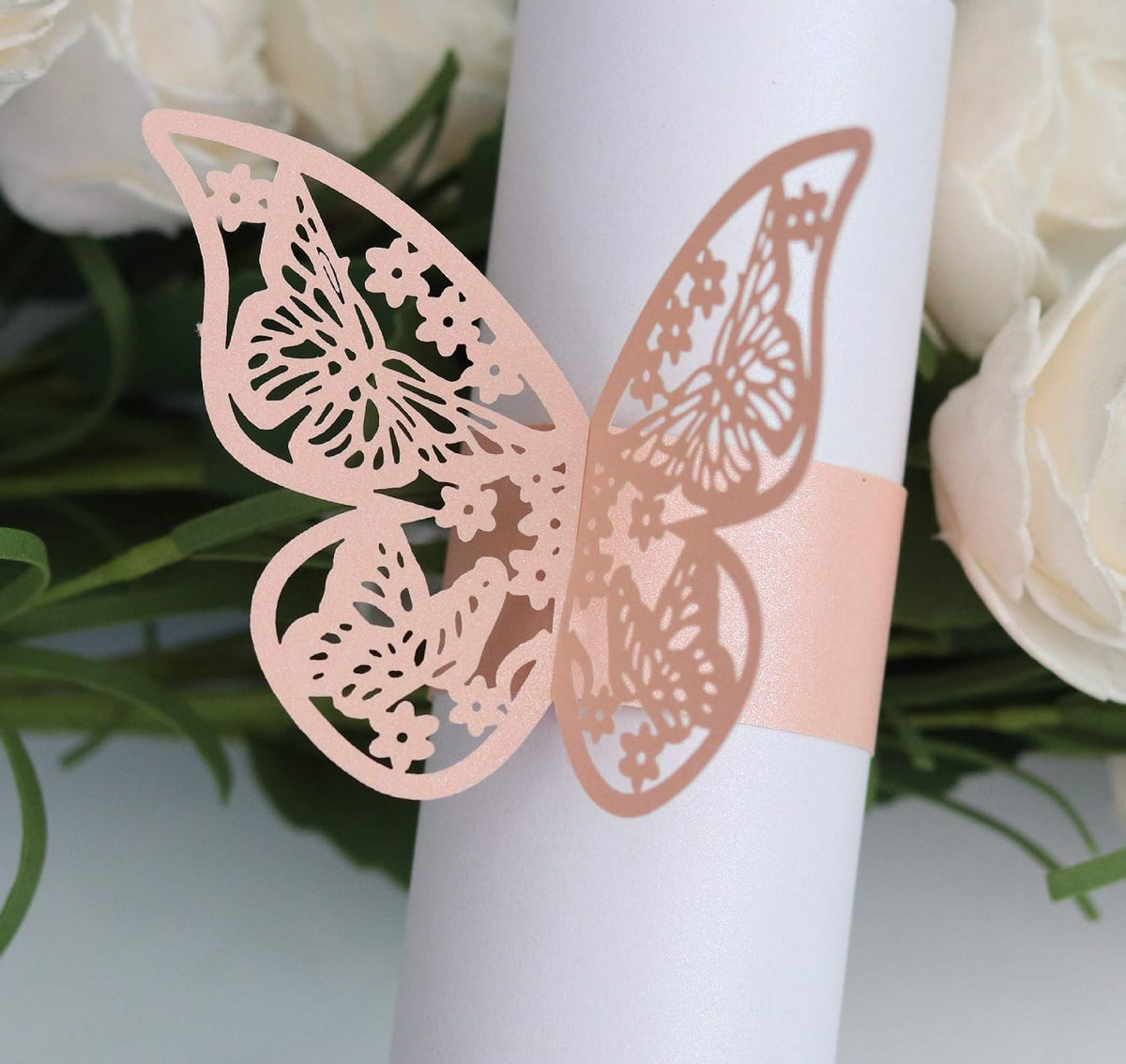 100 Pcs Napkin Rings Laser Cut Butterfly Shape Foil Paper Napkin Holder for Weddings Party Serviette Table Decoration Restaurant (Pink)