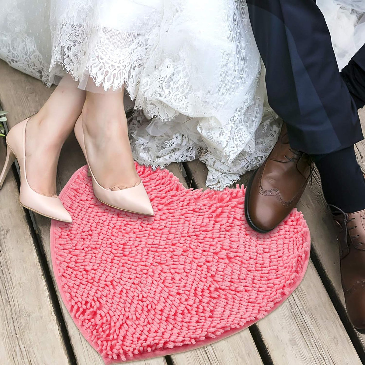 Pink Heart Shaped Rug, Non-Slip Chenille Bathroom Mat for Mom, Washable Soft Plush Carpet for Bedroom, Living Room & Entryway, Lovely Gift for Mother's Day 20'' x 24''
