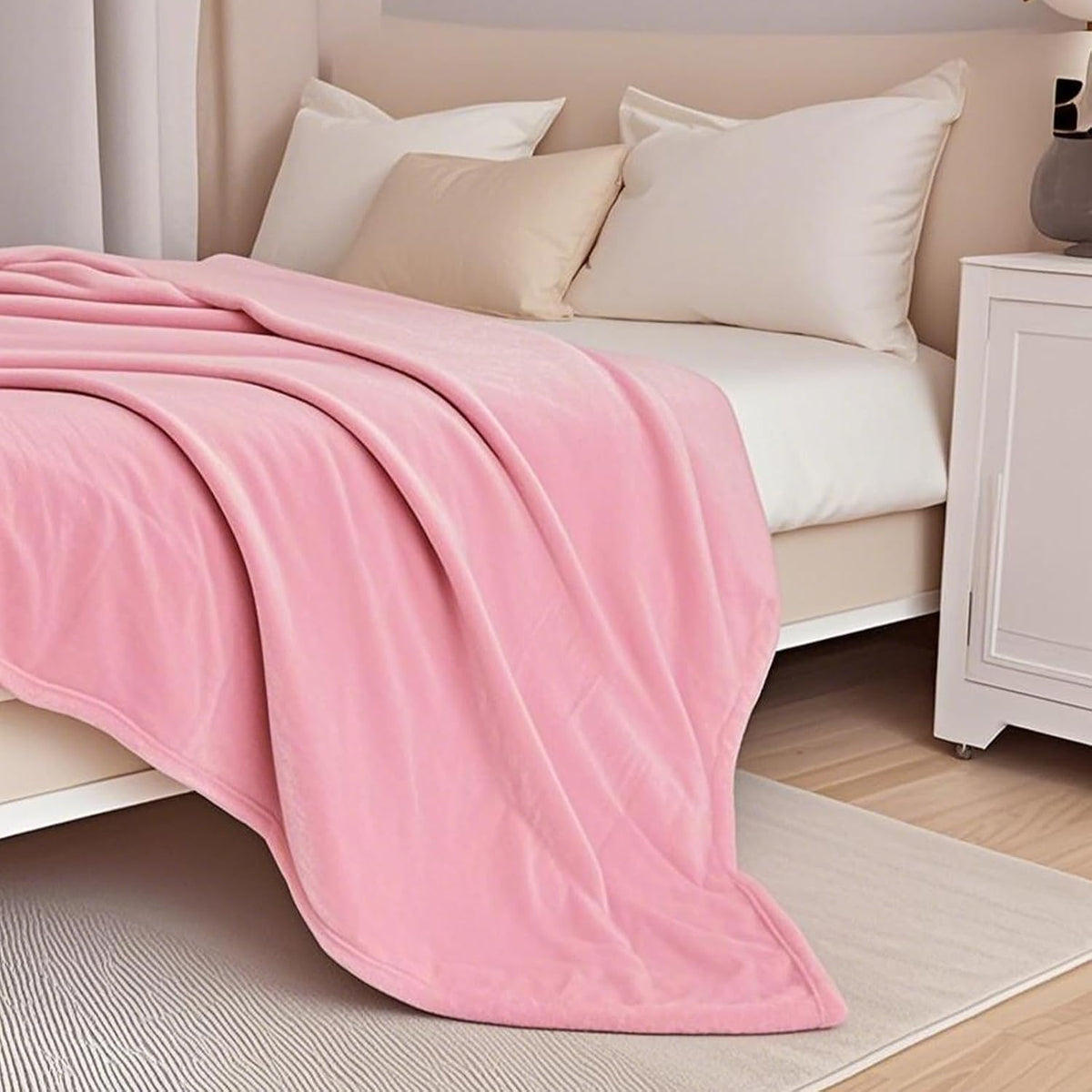 Ultra Soft Fleece Throw Blanket, Silky Flannel Fuzzy Blanket for All Season, Cozy Lightweight Blanket for Couch, Bed, Sofa, 50" x 60", Pink, Throw