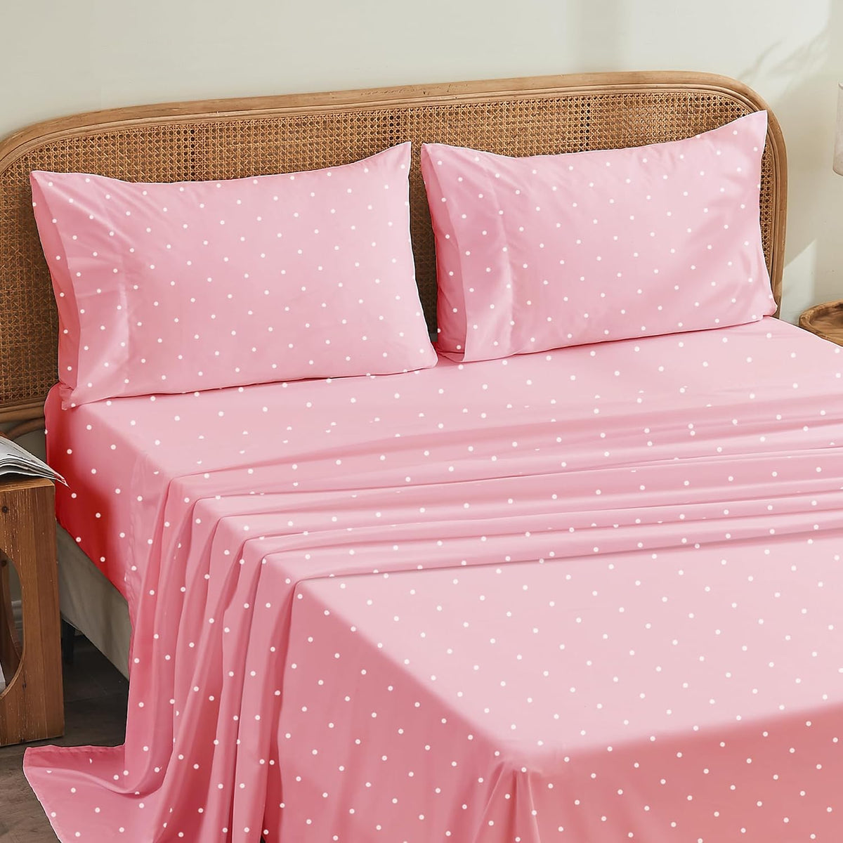Ultra Soft Set of 2 Polka Dot Pink Standard Size Pillow Case,20x26