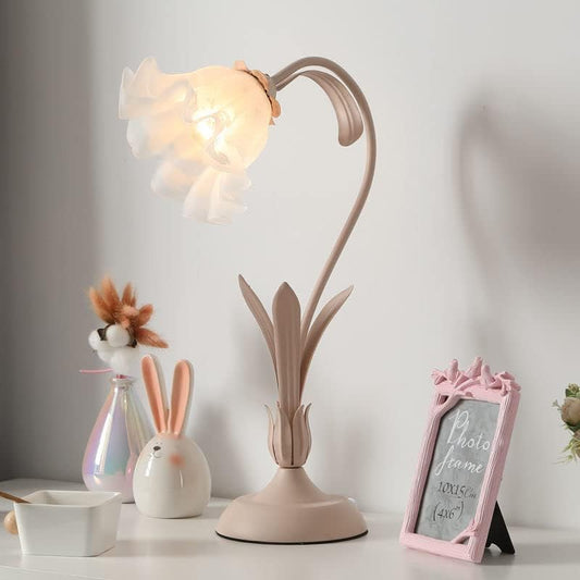 Pink Victorian Style Lamp Romantic E27 Elegant LED Desk Lamp Nightstand Light Table Lamp Pink Flower Light Decor European Pastoral Night Stand Lamp