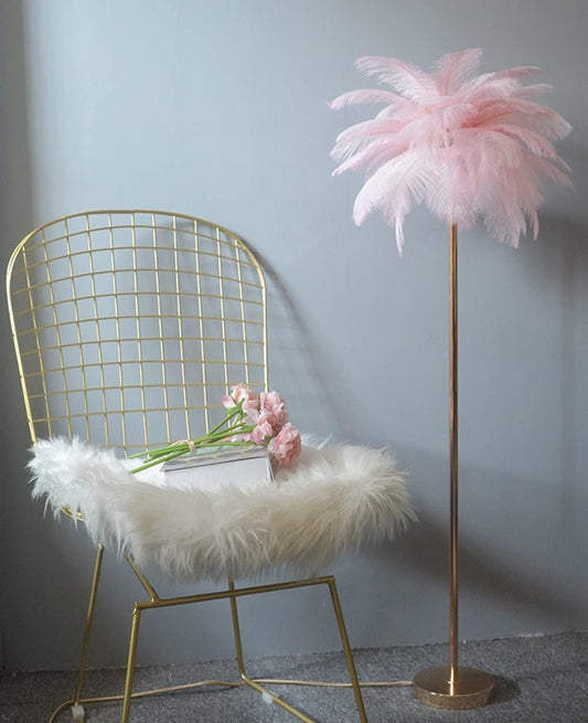 Natural Ostrich Feather Floor Lamp, 3-Way Color Temperature,Simple Modern Bedroom and Living Room Standing Lamp, Golden Lamp Body, G4-LED Bulb (Pink)