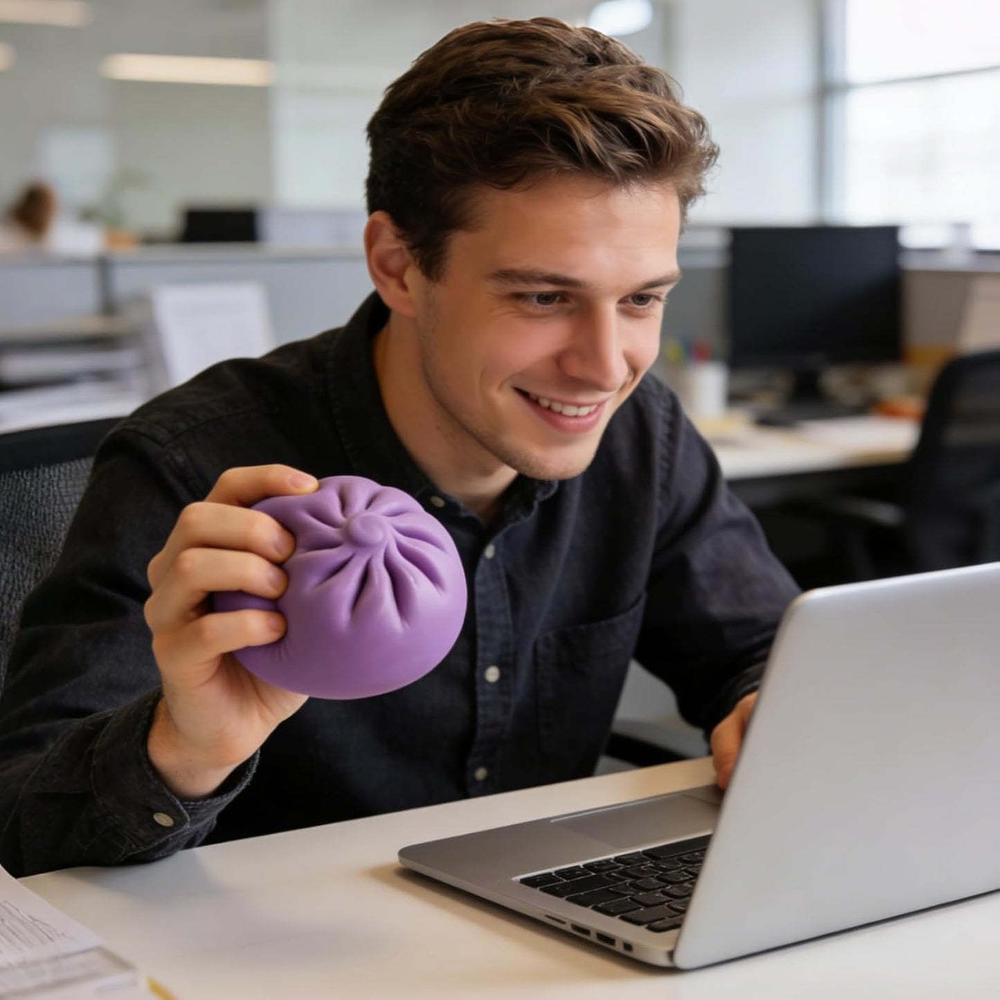 Dumpling Squishy, Mystery Squishy Dumpling Box, Soft Squeeze Dough Ball for Stress Relief, Stretchy Bun with Mini Food Steamer Desk Fidget Toy for Adults Office Home (Pink)