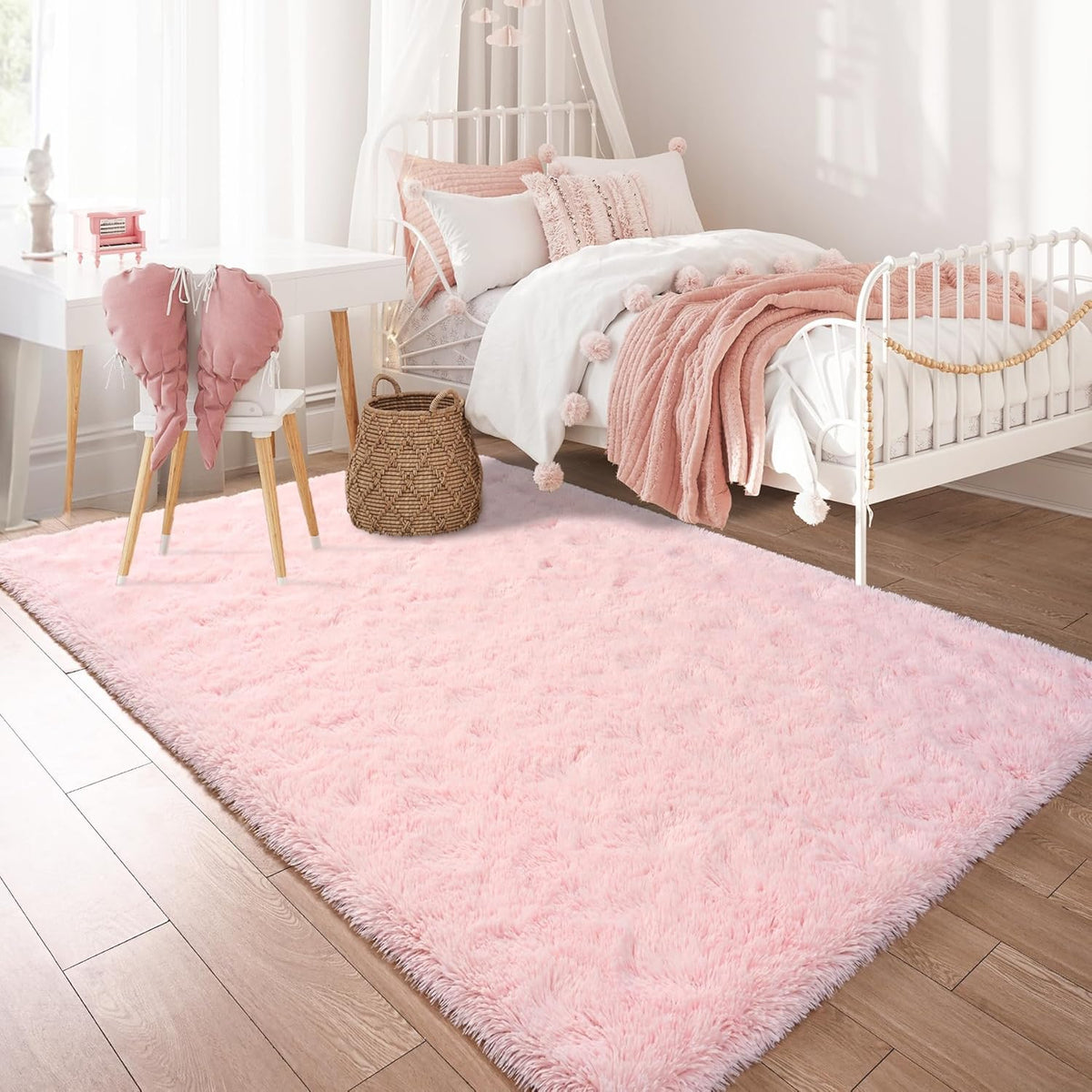 Fluffy Pink Area Rugs 4x5.3,Washable Shag Rug for Bedroom Girls Room