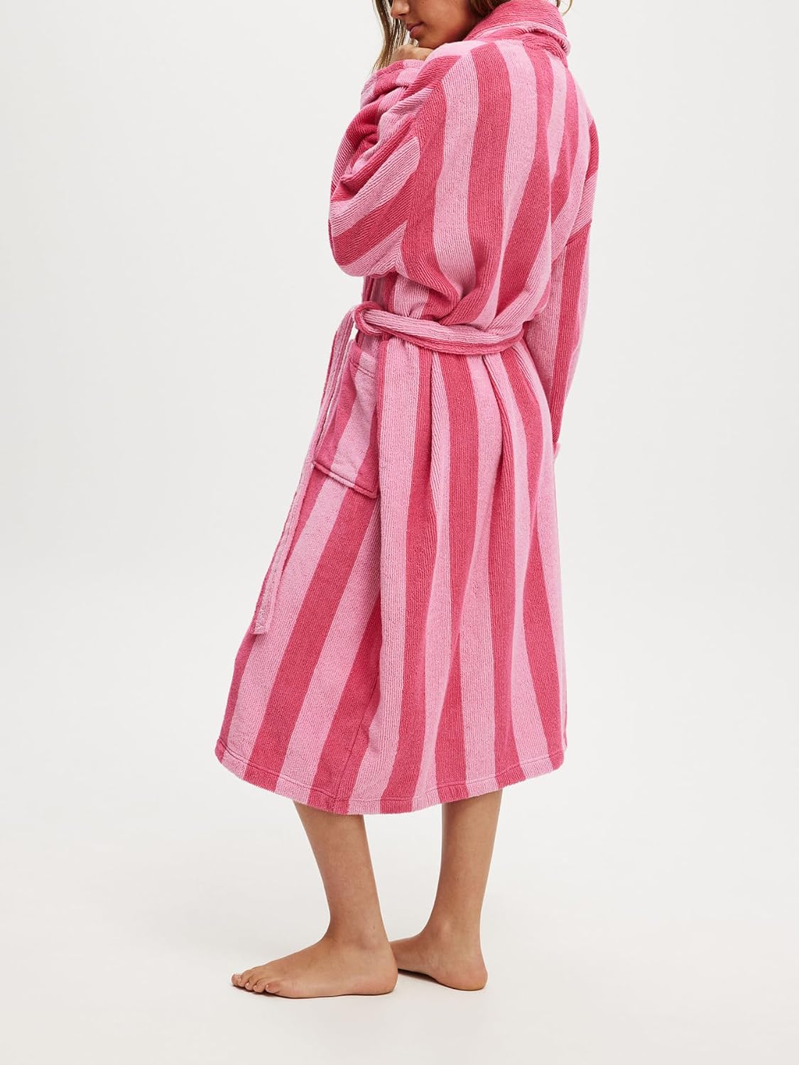 Women Plush Soft Long Towel Robe Fleece Cute Print Shawl Collar Spa Bathrobe Lightweight Warm Gown Sleepwear