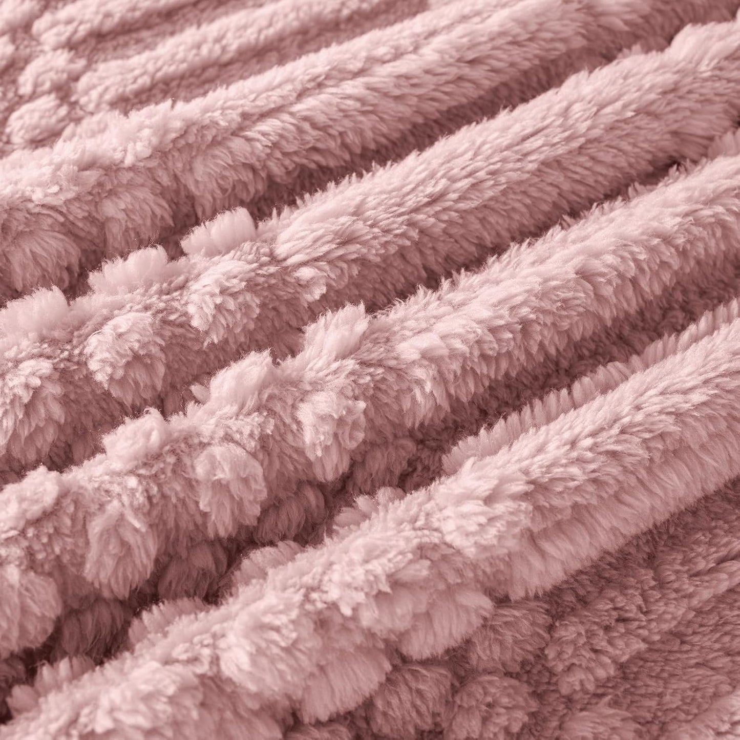 50x70 Inch Pink Throw Blanket - Soft & Fluffy Fleece, Cute & Aesthetic, Perfect for Sofa, Couch, Chair, Bed, Living Room & Bedroom, All-Season Use, Plush & Cozy Decorative Blanket
