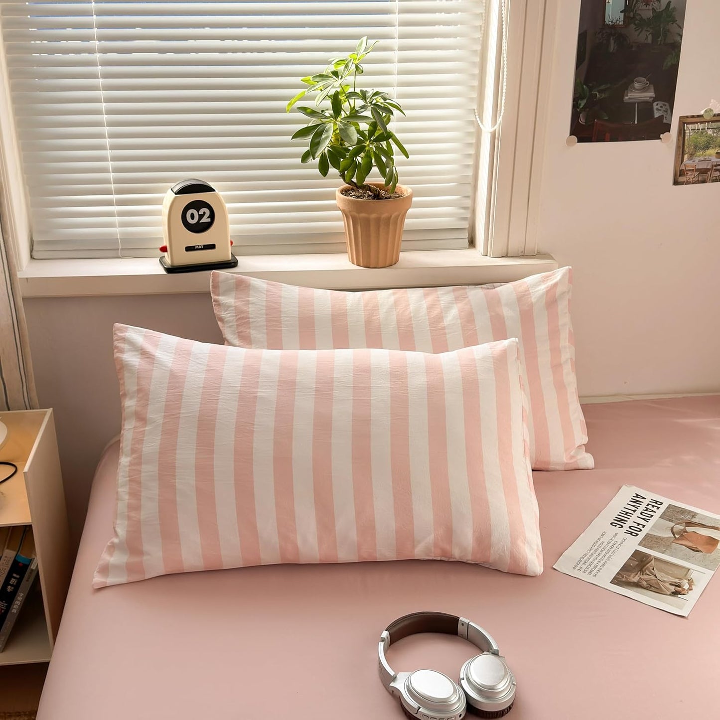 Striped Comforter Set Queen 3 Pieces Pink Stripes Bedding Set, Peach Pink White Striped Design, 100% Microfiber, Super Soft Lightweight Comforter with 2 Pillowcases, All Season
