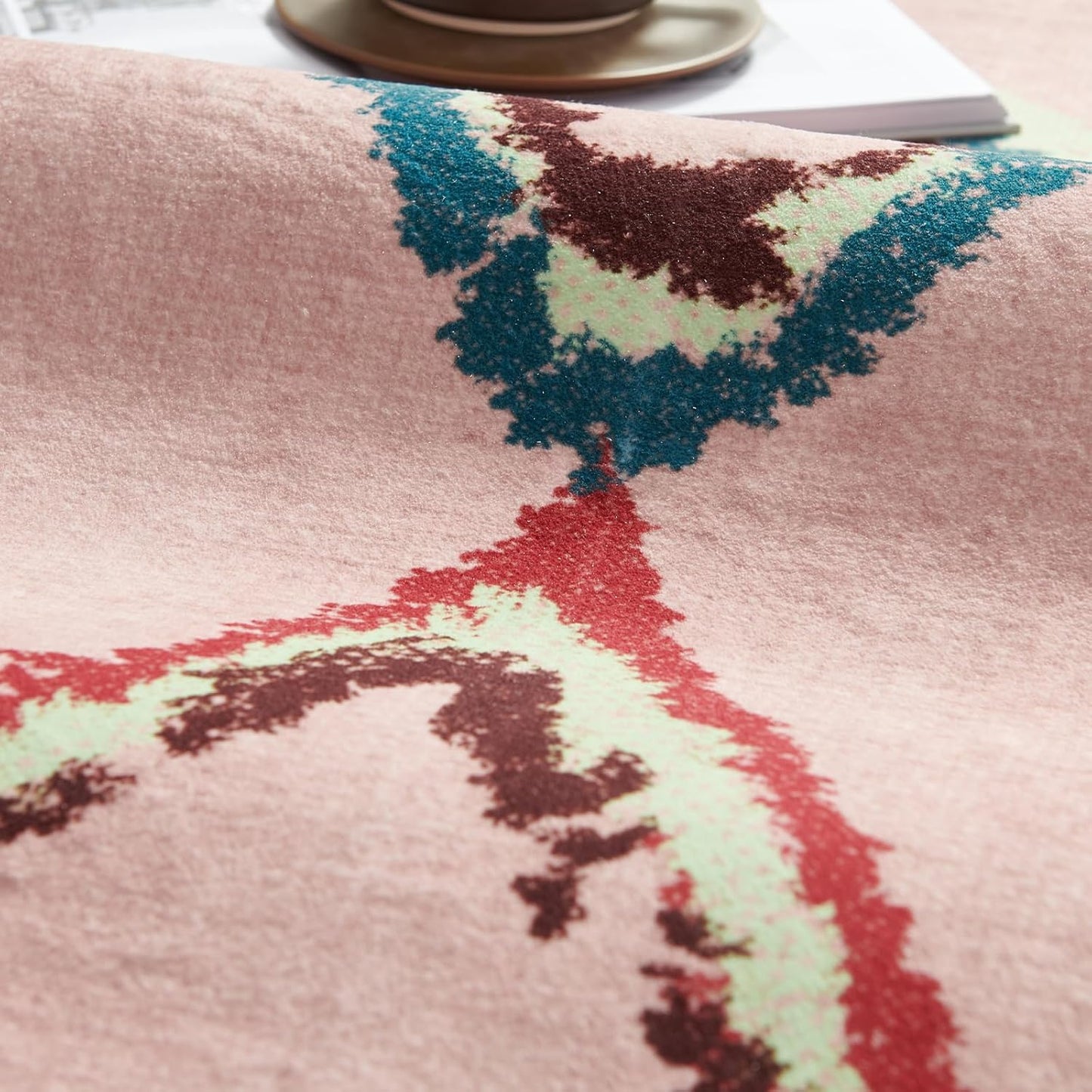 jinchan 5x7 Area Rug Pink Washable Modern Boho Rug Geometric Hot Nerd Floor Rug Soft Low Pile Floor Cover Non Slip Accent Mat Lightweight Cozy Carpet for Living Room Bedroom Dining Room Study Dorm