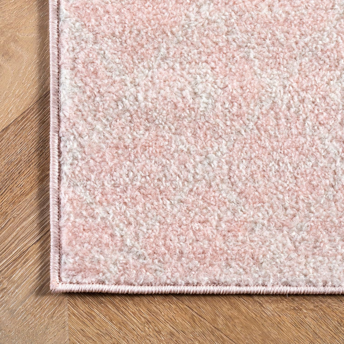 Blythe Pink Trellis Power Loomed Area Rug, 2' x 3'