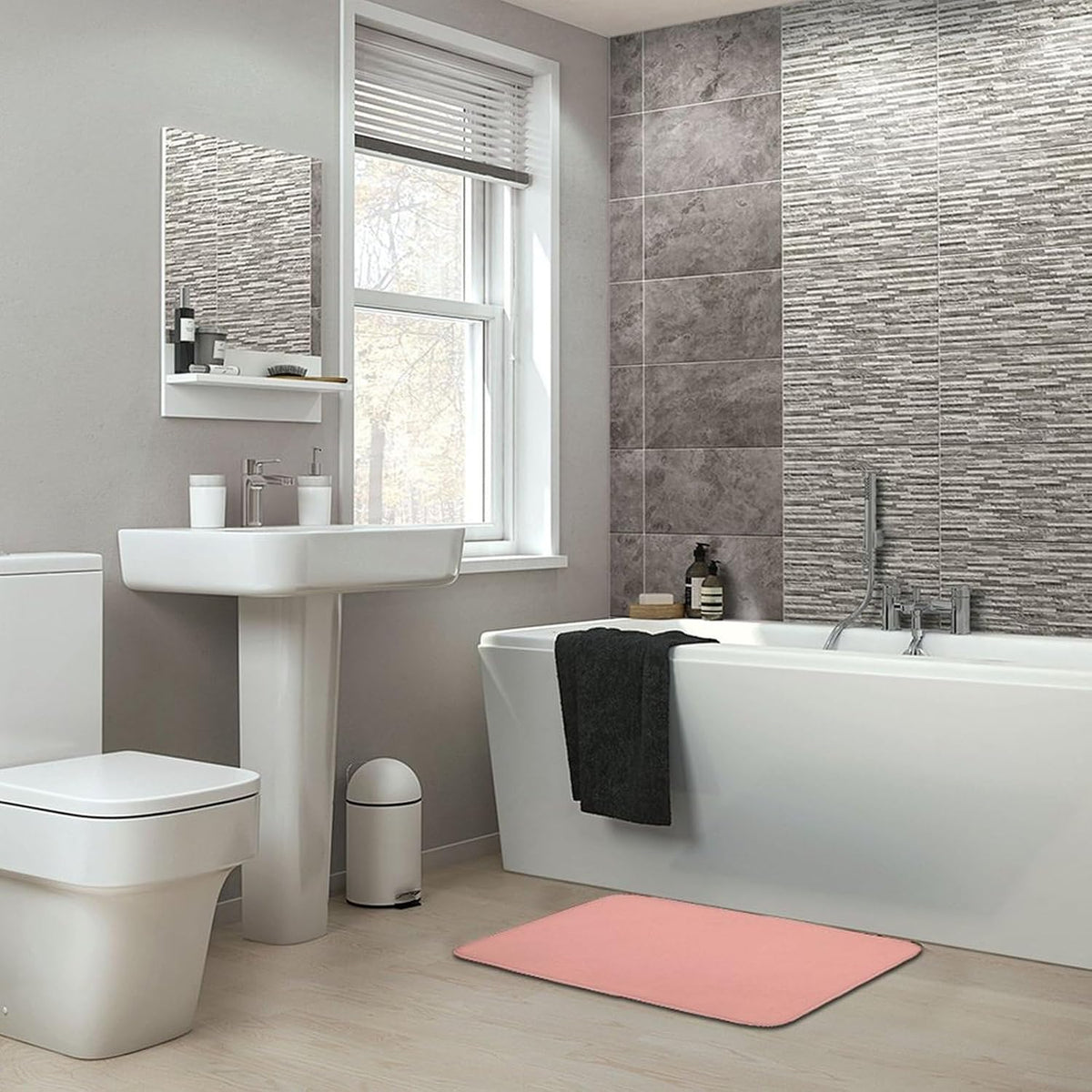 Chic Soft Pink Pale Pastel Solid Modern Bathroom Rugs, Non Slip & Absorbent Bath Mat Carpets for Bathroom, Entryway or Sink 16" x 24"