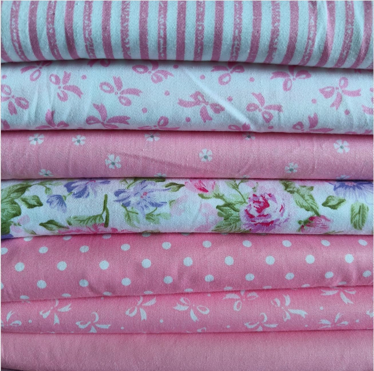 7PCS 18" x 22" Quilting Fat Quarters Fabric Bundles, for Sewing Crafting,Print Floral Striped Polka Dot 100% Cotton Gingham Fabric (Big Pink Flowers, 18" x 22")