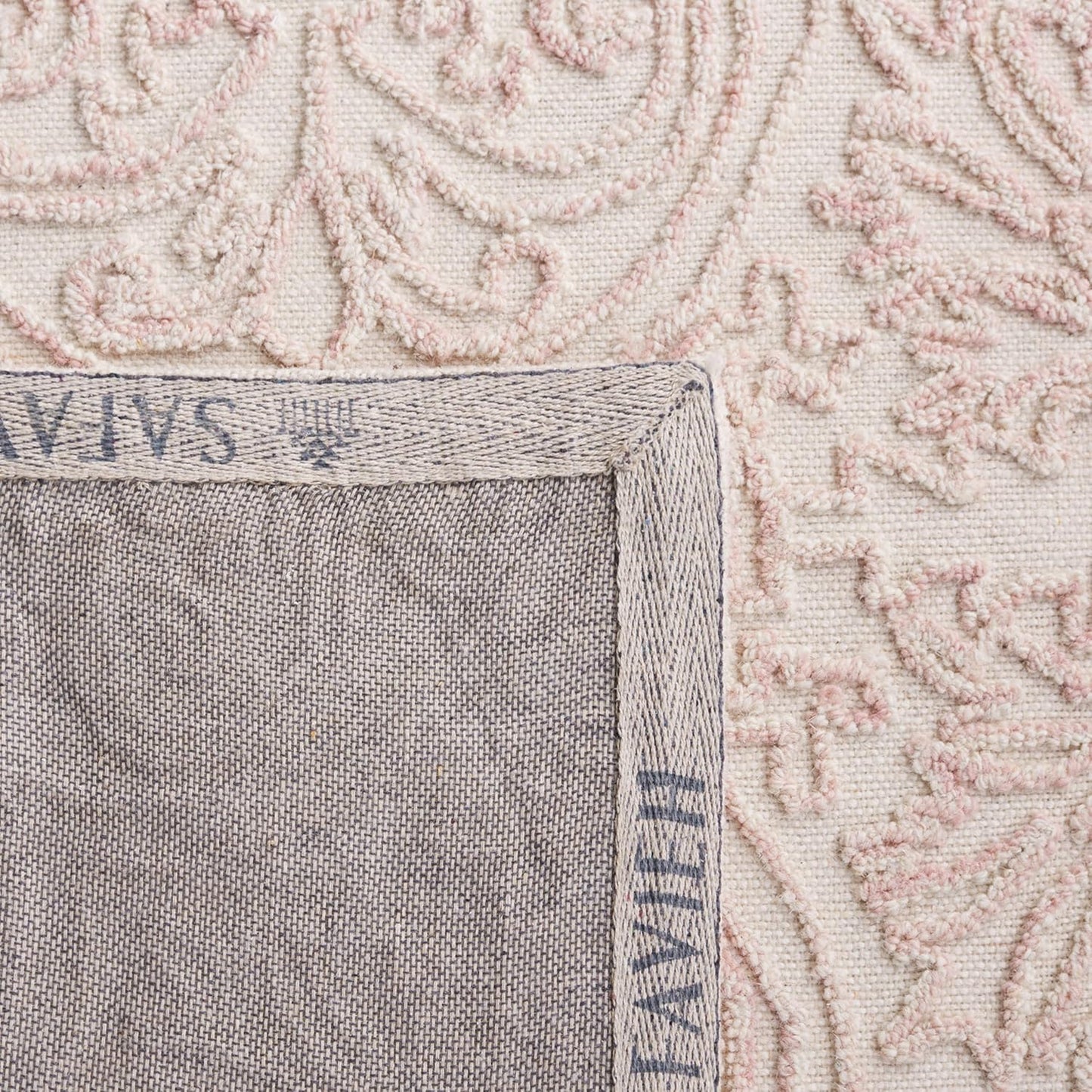 SAFAVIEH Trace Collection Area Rug - 5' x 8', Ivory & Pink, Handmade Wool, Ideal for High Traffic Areas in Living Room, Bedroom (TRC101U)