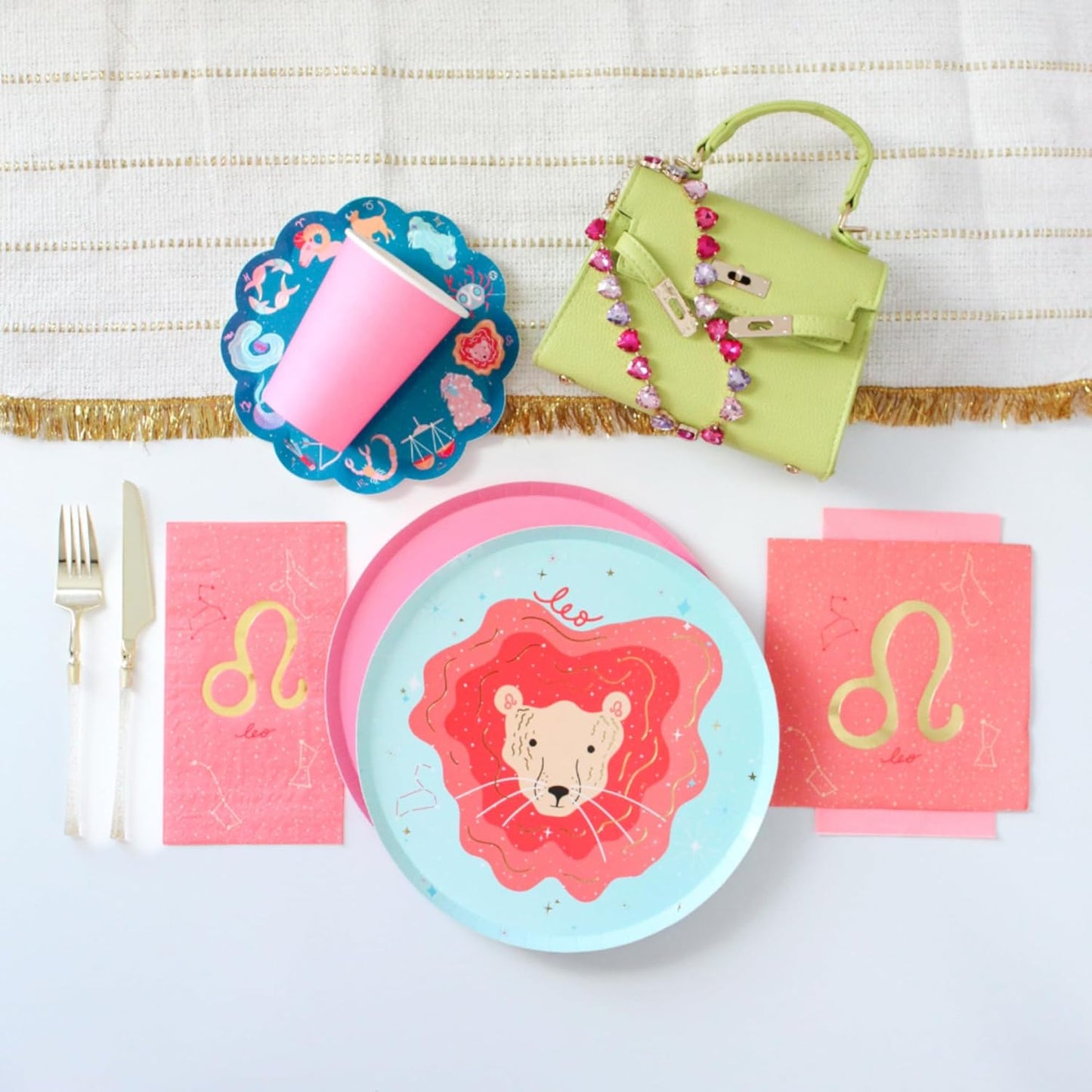 Jollity & Co Zodiac Large Napkins - Leo Astrological Sign Design - Peach with Gold Details - Pack of 16 - Disposable Paper Napkins for Birthdays, Parties and Celebrations