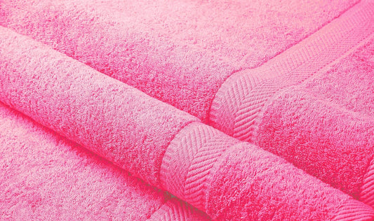 BY LORA 540 GSM Bath Towel Set of 4, 27 x 54 in 100% Ring-Spun Cotton Terry, Mid-Weight Plush Hotel Quality Bath Towels, Pink
