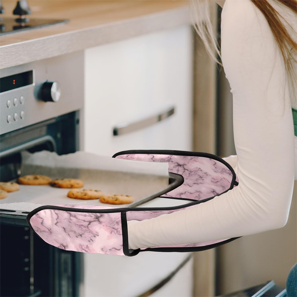 Double Oven Mitts Polyester 220°C/428°F Heat Resistant Oven Gloves with Loop BBQ Baking Cooking Kitchen, 35.4 * 7.5 in, Light Pink Marble Veins