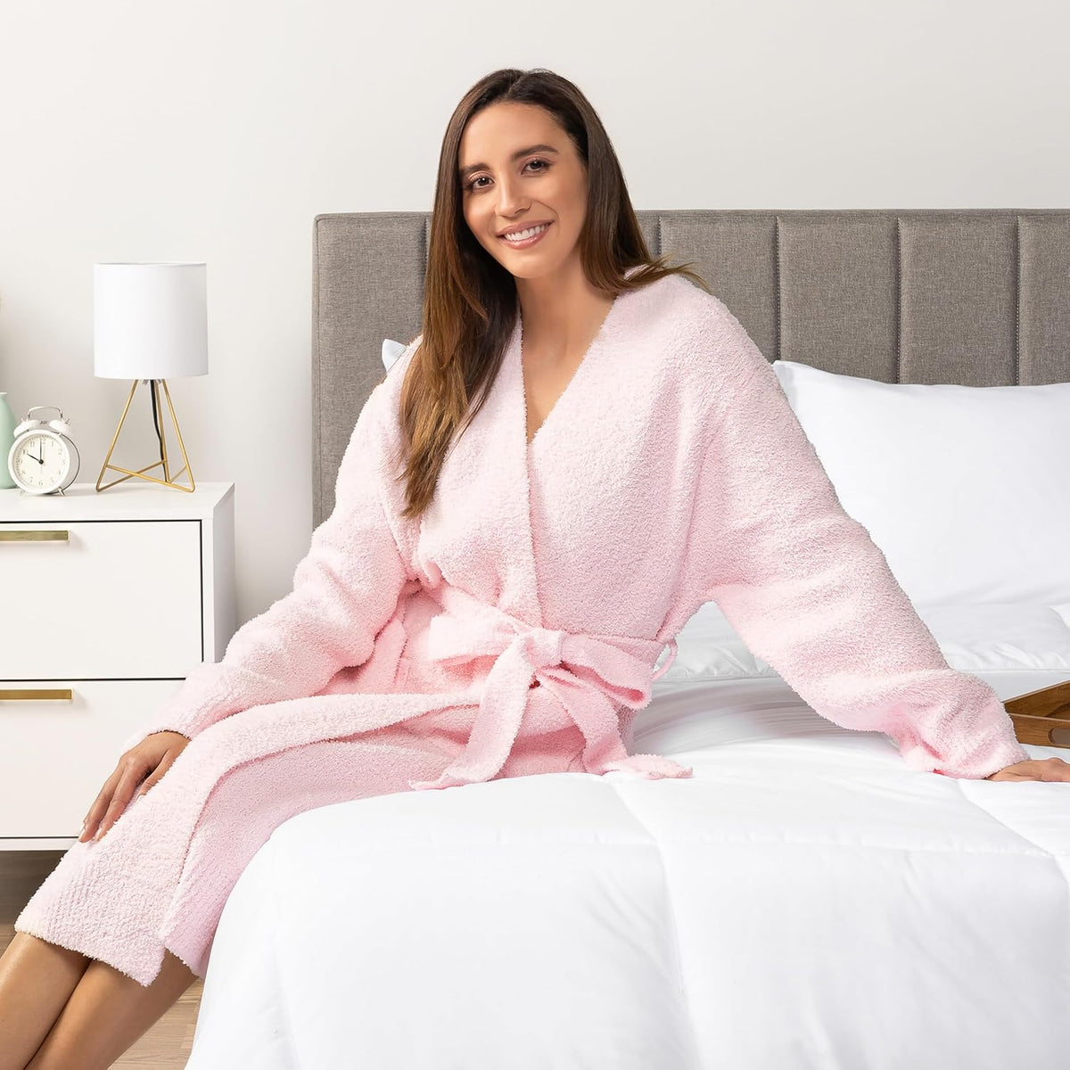 Premium Plush Robe for Women, Soft Cozy Fuzzy Bathrobe with Pockets