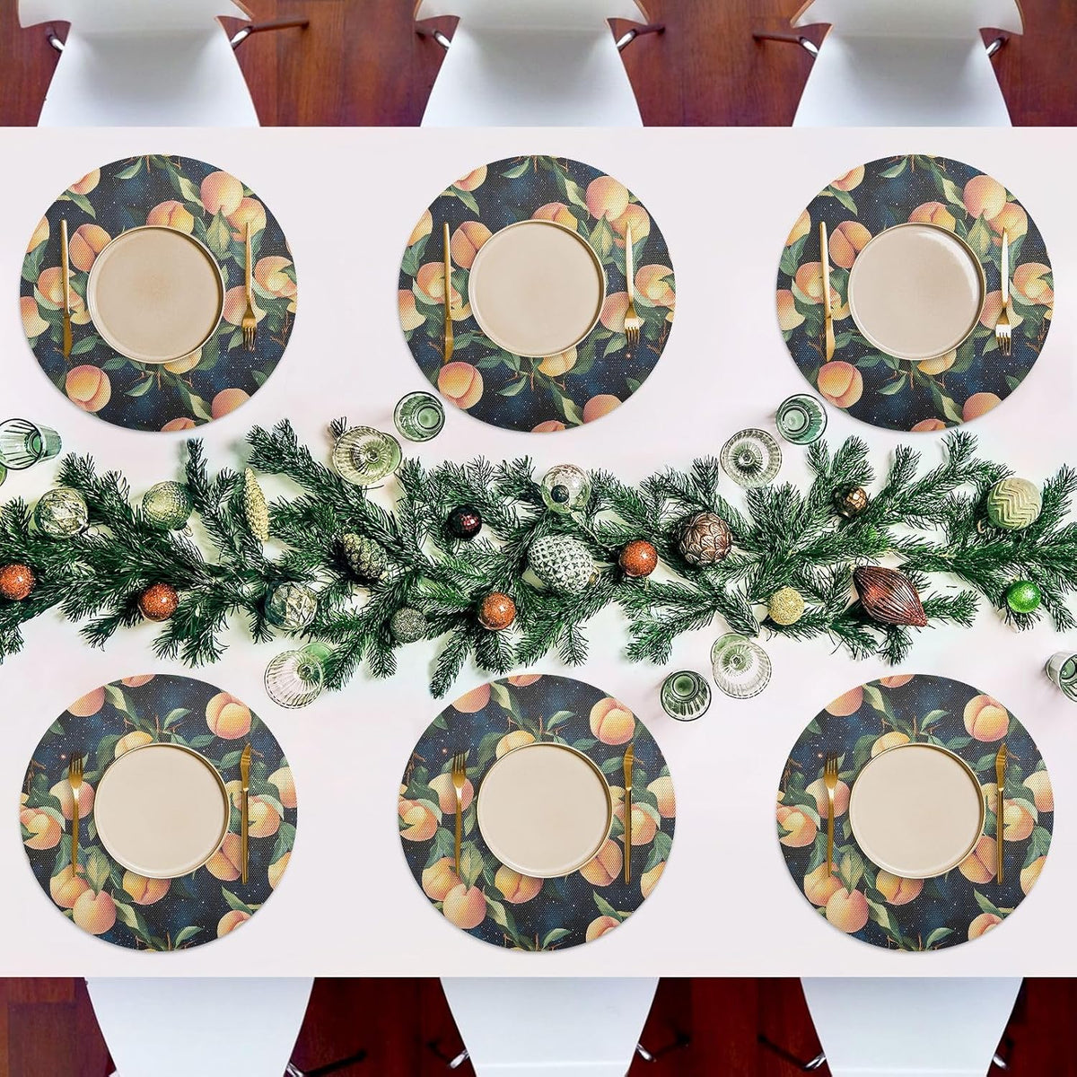 Peach Pattern Round Placemats, 1 Pack Heat Stain Scratch Resistant Table Placemats, Easy to Clean Table Mats for Dining Table 15.4 in