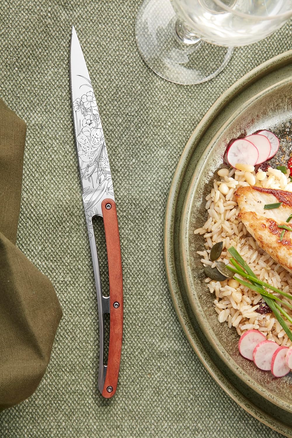 Set of 4 Steak Knives - Blossom Design, 9.55-Inch, Stainless Steel Blade, Mirror Finish, Coral Wood Handle - 2 oz Non-Folding Stunning Table Knives