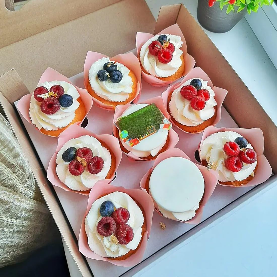 150 Pieces Tulip Cupcake Muffin Liners Paper Baking Cups Greaseproof Cupcake Wrappers for Birthday Wedding Party Baby Showers Catering Restaurants(Pink)