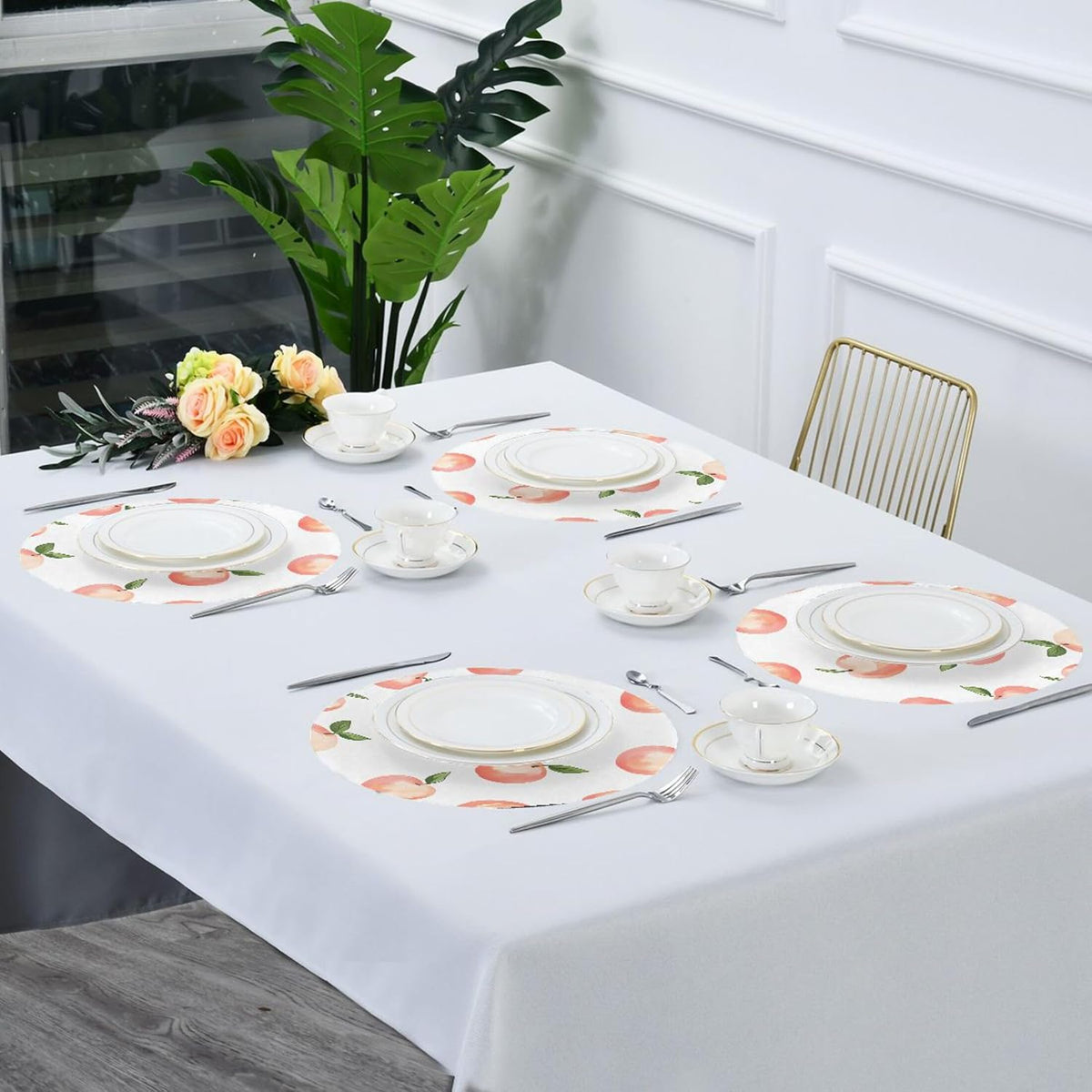 Peach Pattern Round Placemats Set of 6 for Dining Table, 15 Inch Non-Slip Washable Heat-Resistant Table Mats for Party Kitchen Dining Decoration