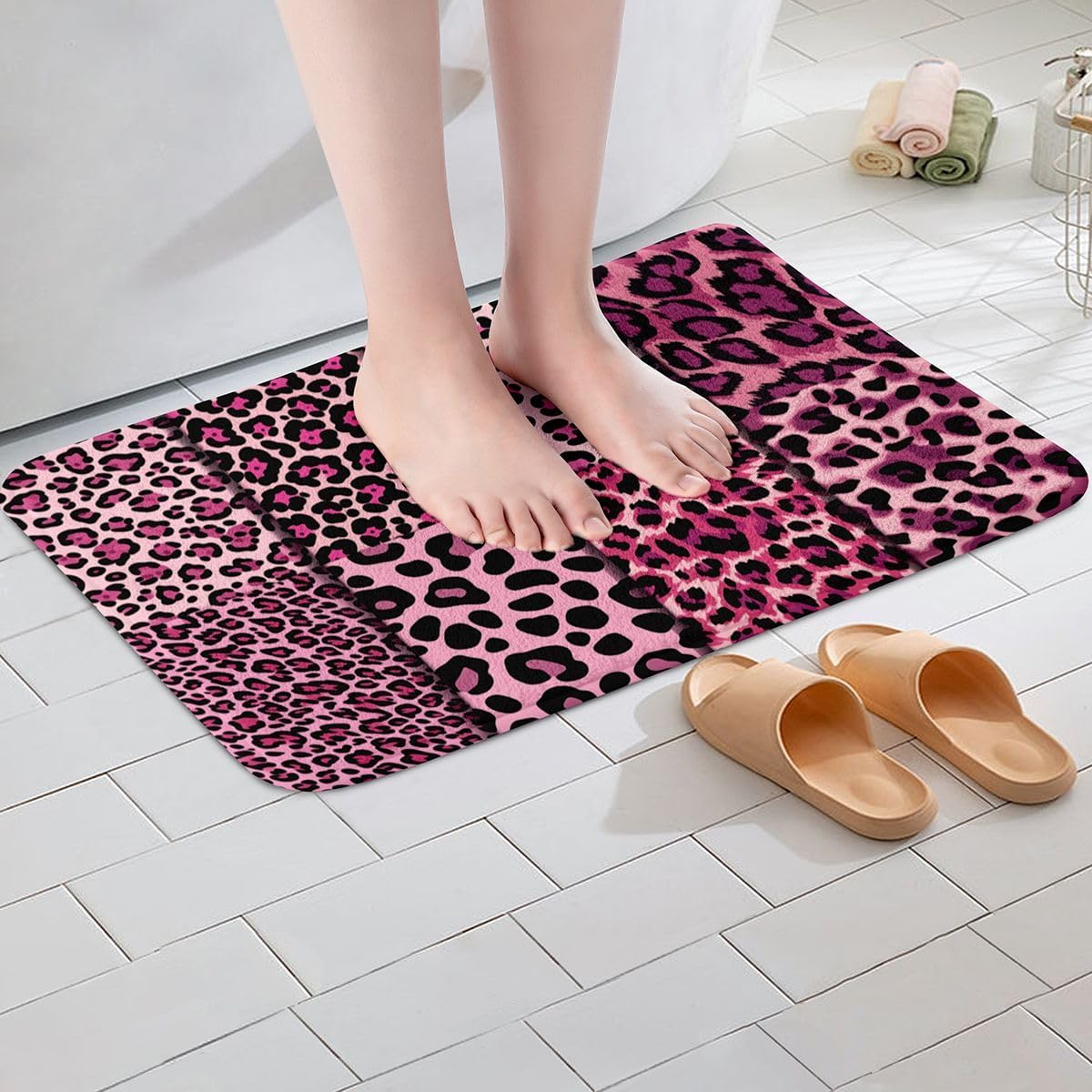 Pink Abstract Bathroom Rugs Microfiber 20"x32" Geometric Stripes Patchwork Fashion Bath Mats Non-Slip Leopard Stripes Bathroom Accessories Floor Doormats Soft Door Mat