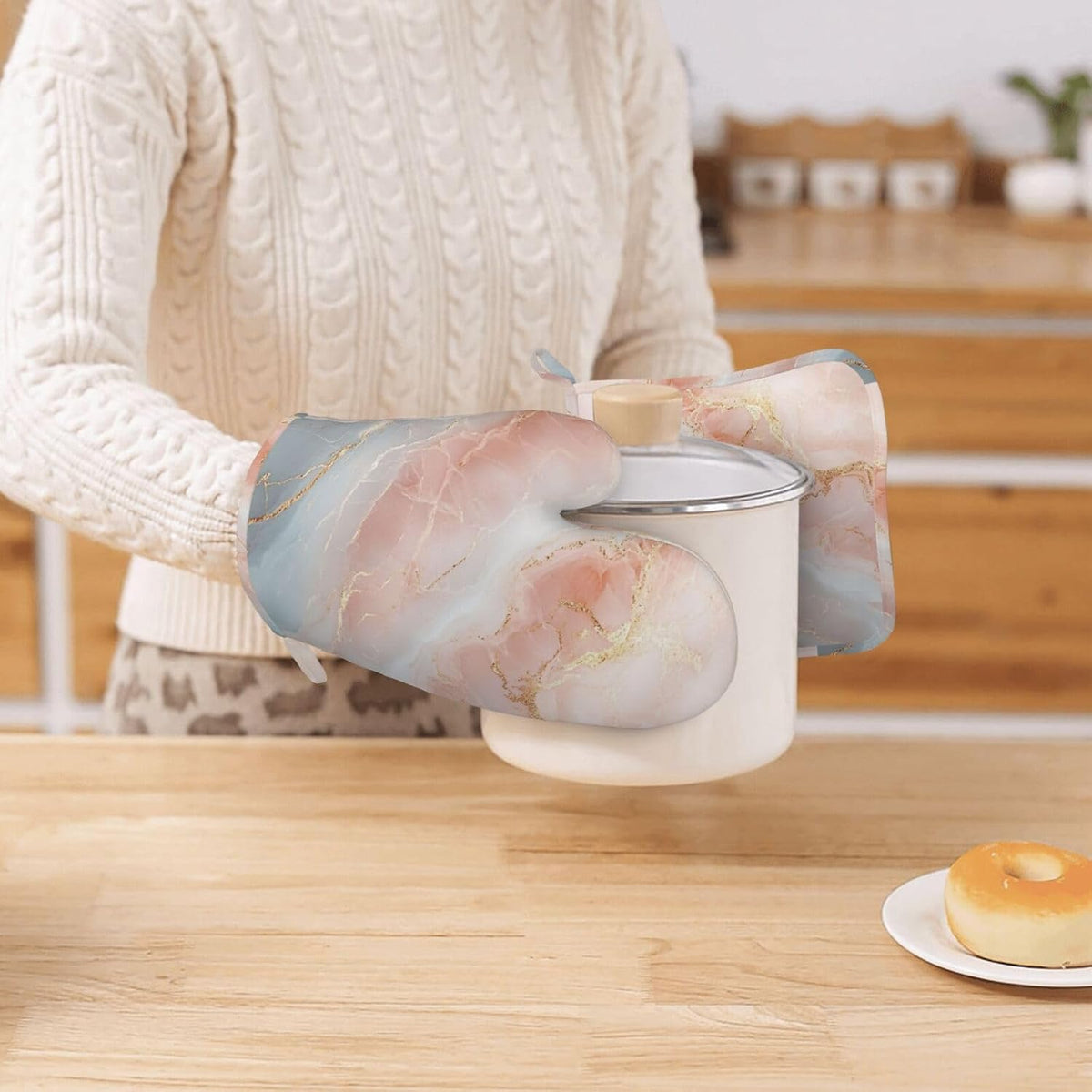 Oven Mitts Pot Holders Set Marble Light Pink Abstract Silicone Kitchen Gloves Potholders Heat Resistant for Chef Baking Cooking Grilling BBQ 4 Pack Mitt