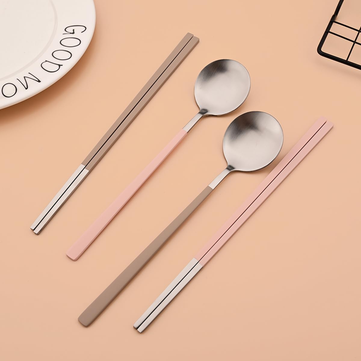 Pink Stainless Steel Korean-style Spoon and Chopsticks Set Service for 3. 6-Piece Reusable Stainless Steel Spoon Chopsticks Set for Home Hotel