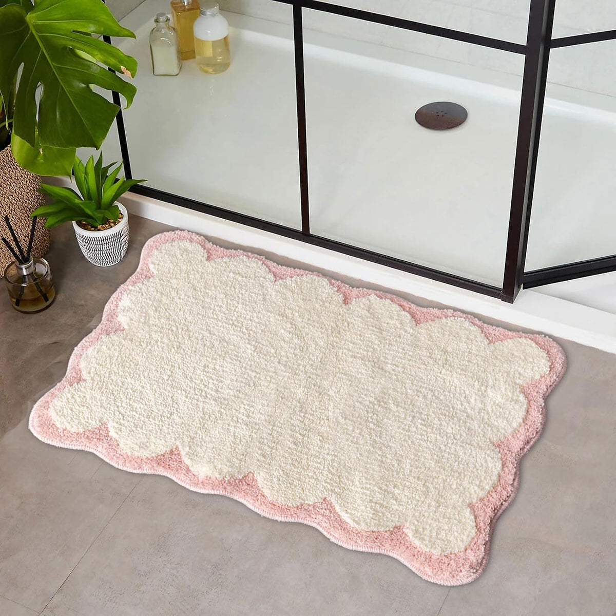 Urltmaji Scalloped Bathroom Rugs Sets 3 Piece, Non-Slip Cute Bath Mat with U-Shaped Contour Quick Dry Absorbent Plush Microfiber Pink Toilet Mats Fun Machine Washable Bath Rug for Sink Tub Shower