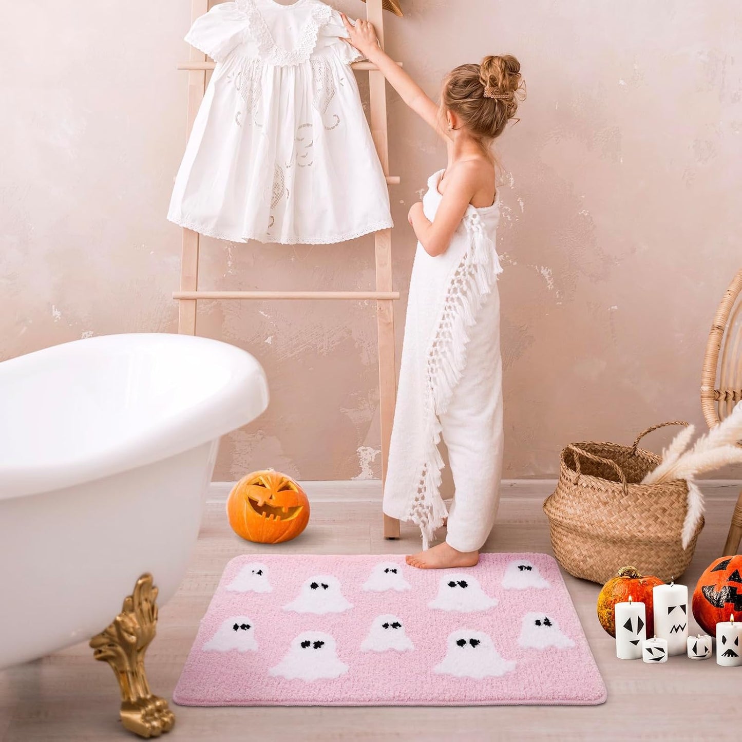 Halloween Ghost Bathroom Rug, Cute Tufted Bath Mat, Pink