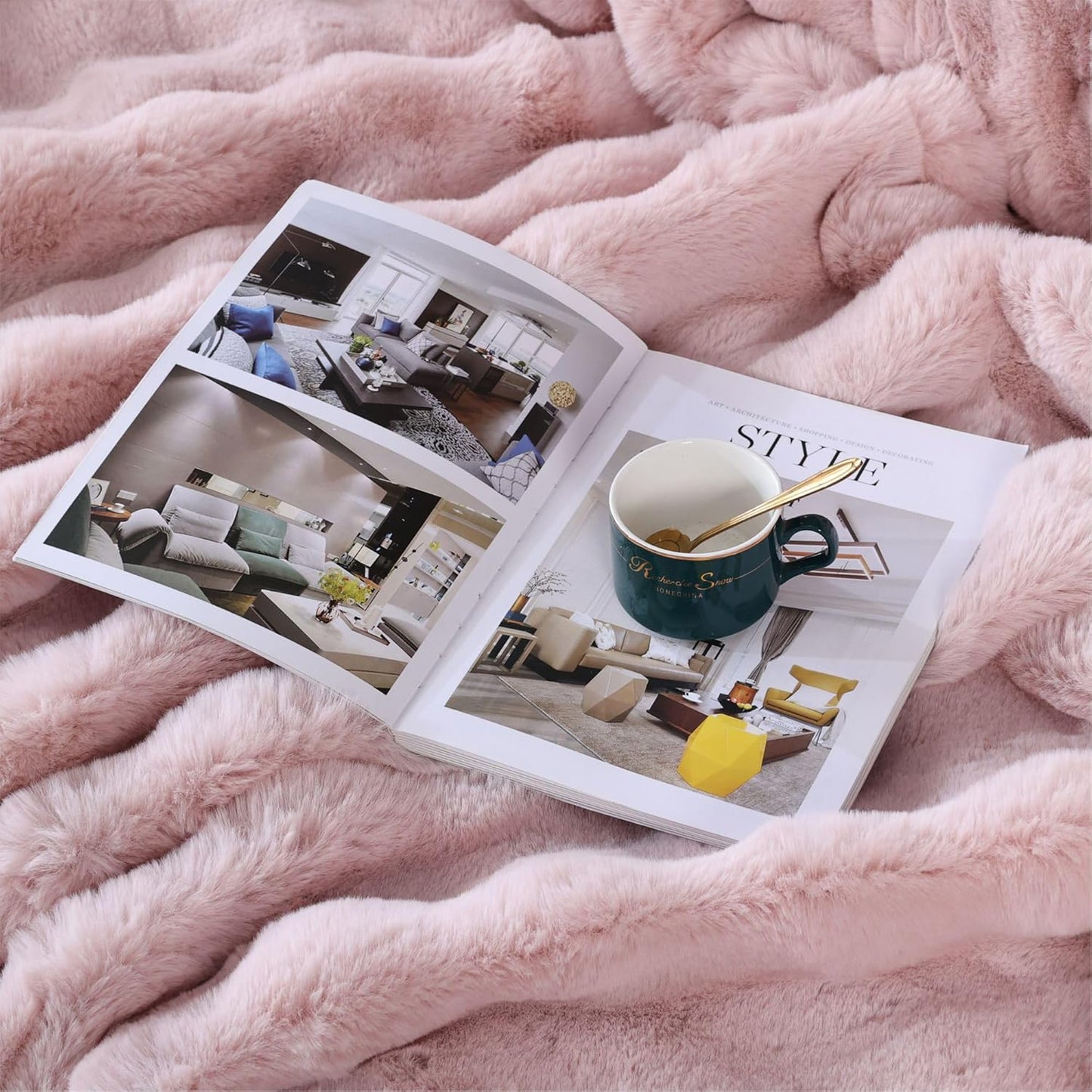 Pink Fluffy Faux Fur Throw Blanket for Bed Couch Living Room Fuzzy Bubble Cozy 50x60 Decorative Throw Blanket Rabbit Fur Bunny Blanket Home Decor 860 GSM