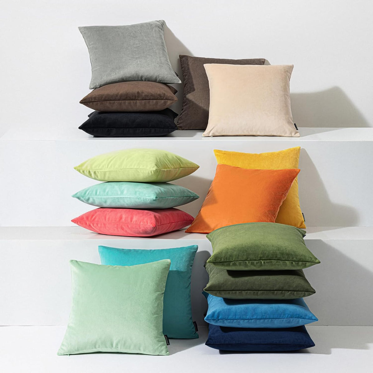 Pack of 2 Velvet Decorative Throw Decorative Pillow Cover Soft Solid Square Cushion Case for Couch Light Pink 18 x 18 inches 45 x 45 cm