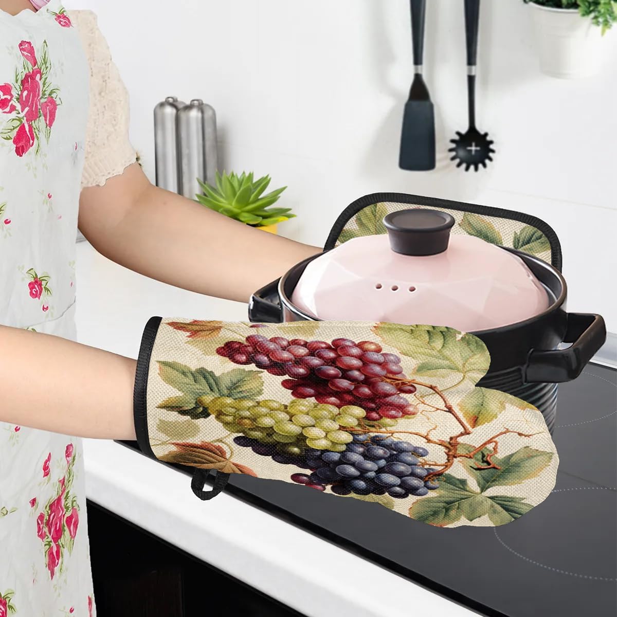 Colorful Grapes Oven Mitts and Pot Holders 3 pcs Set Heat Resistant Kitchen Oven Glove with Hanging Loop for Cooking Baking Grilling