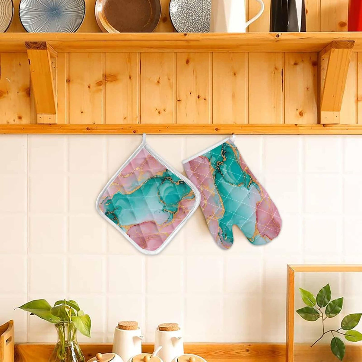Quilted Cotton Terry Cloth Oven Mitt, Pot Holder Light Pink Gold Green Marble 2-Pack Kitchen Set, Heat insulation, Silicone Grip, Gift Set