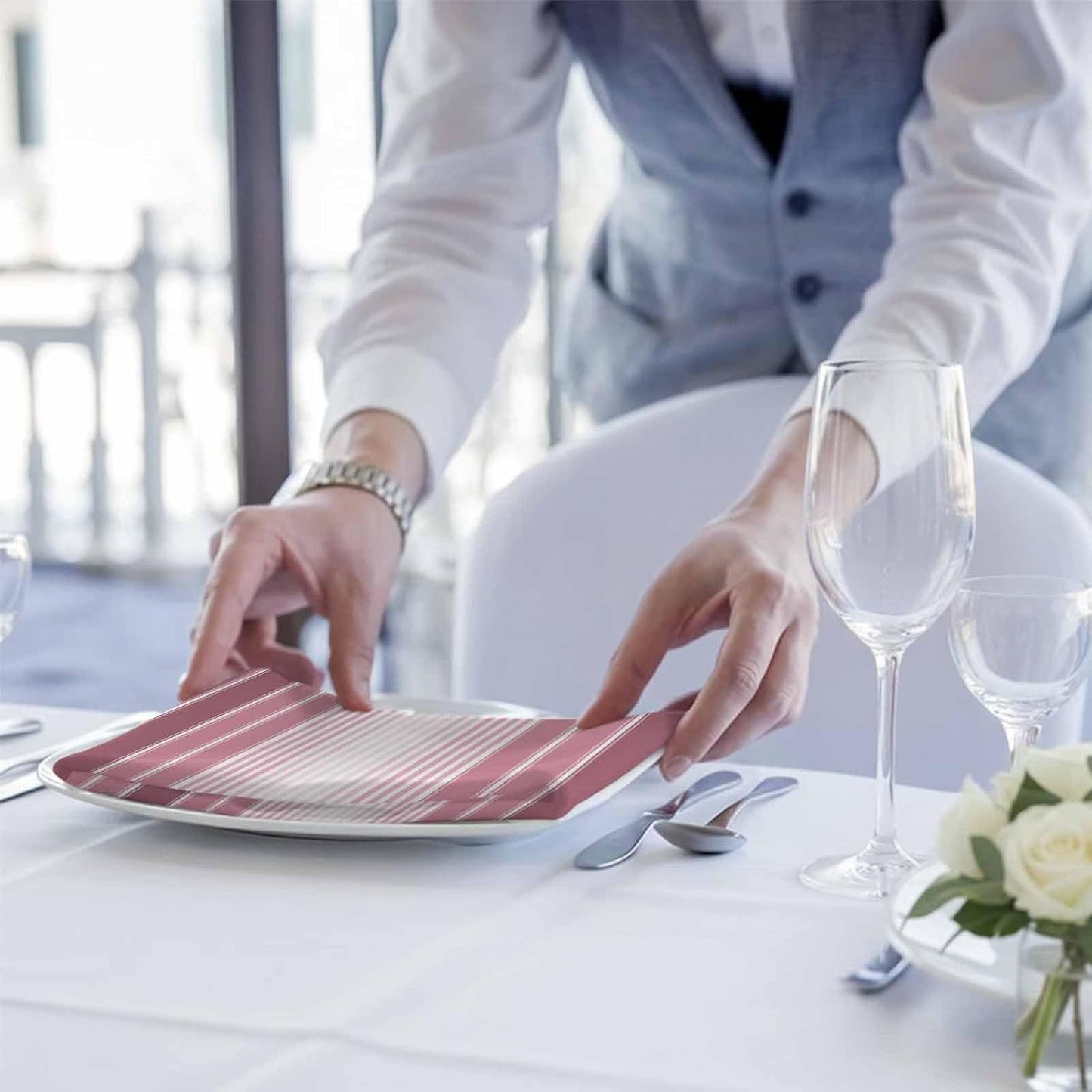 Pink Ombre Stripe Kitchen Dinner Napkins Set of 4, Farmhouse Simple Striped Cloth Washable Table Napkins for Weddings Cocktail Parties Holiday Table Decor 20x20 Inch