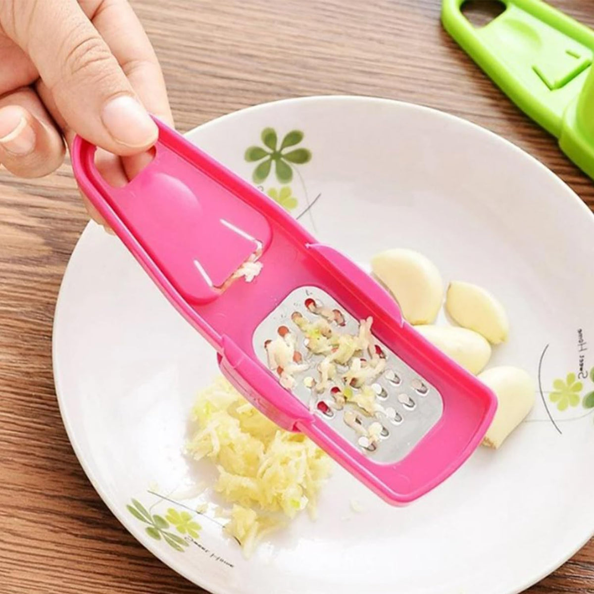 Multipurpose Garlic Mincer and Garlic Crusher - Easy Squeeze Clean Garlic Press, Dishwasher Safe Sturdy Tool Compact and Portable Design for Extracts More Paste Per Clove - Pink
