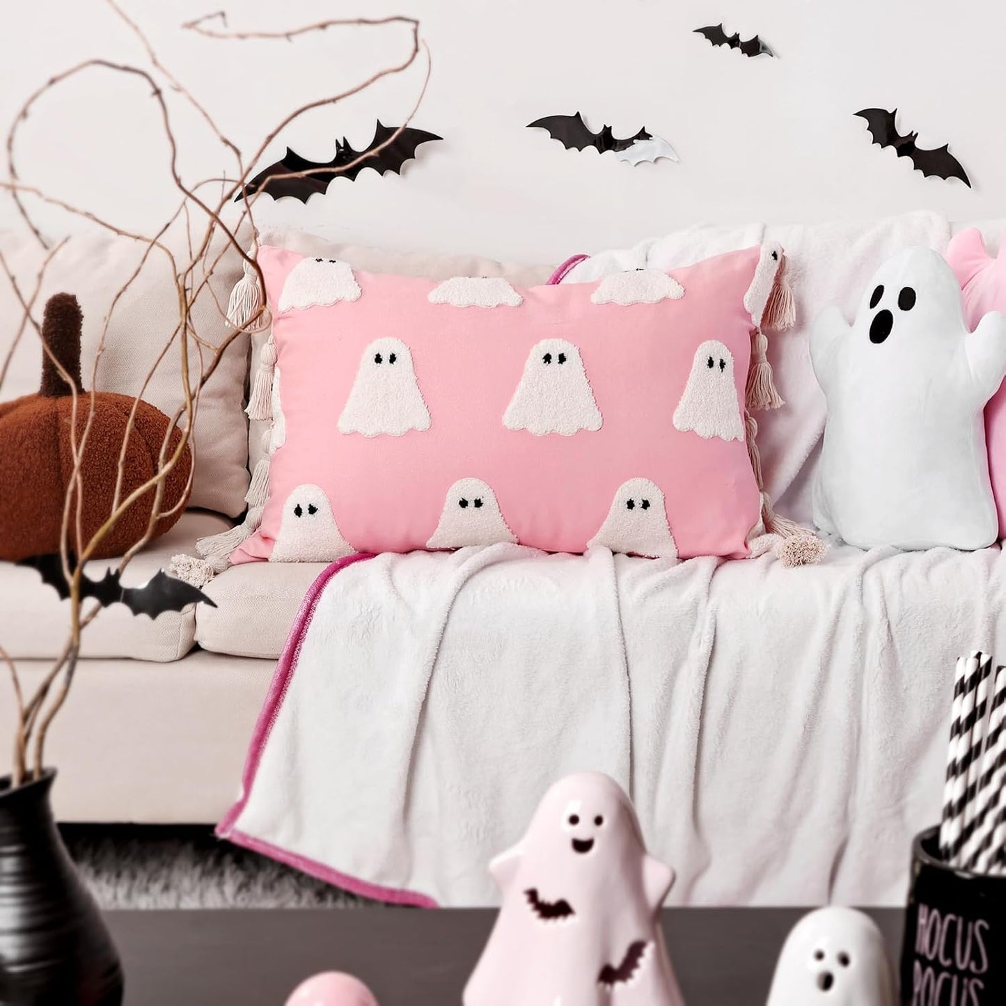 Halloween Decor Throw Pillow Covers: Cute Pink White Ghost Halloween Lumbar Pillow Covers, Plush Ghosts Pink Soft Cushion Decorations with Boho Tassels for Kids Home Sofa Bed Office Couch Living Room