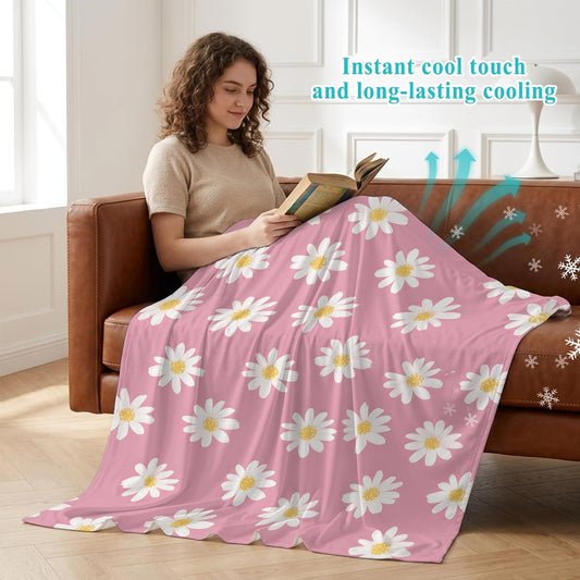 Cooling Blanket for Hot Sleepers White Daisies Lightweight Breathable Double Sided Summer Blanket Pink Background Cooling Throw Blanket for Couch Bed Night Sweats 30"x40"