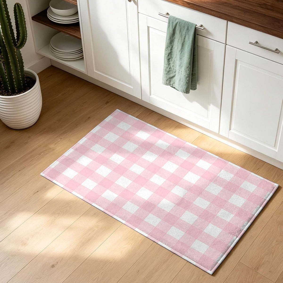 Non Slip Bath Mat for Bathroom Floor Tub, Pink White Buffalo Plaid Bathroom Rug Water Absorbent Soft Shaggy Rugs Indoor Doormats Modern Geometric Checkered Mats,16x24in