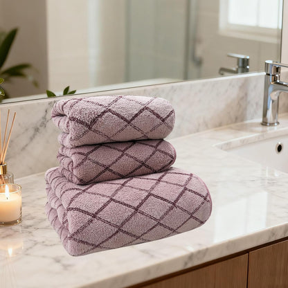 3-Piece Towel Set Bath and Hand Towels, Pink Checkered Print, Coral Fleece, Super Absorbent & Quick-Drying for Bathroom, Gym, Guest Use (1 Bath Sheet + 2 Hand Towels)