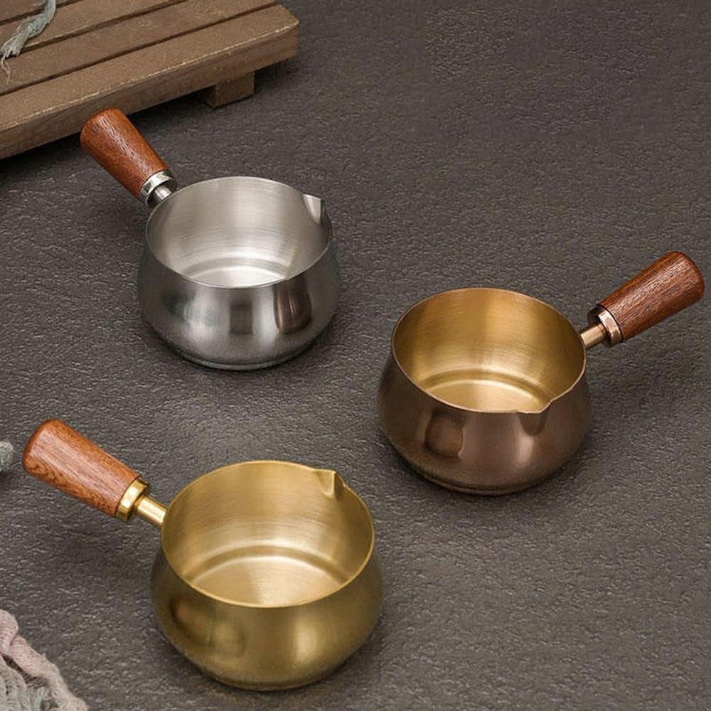 Small pots for cooking