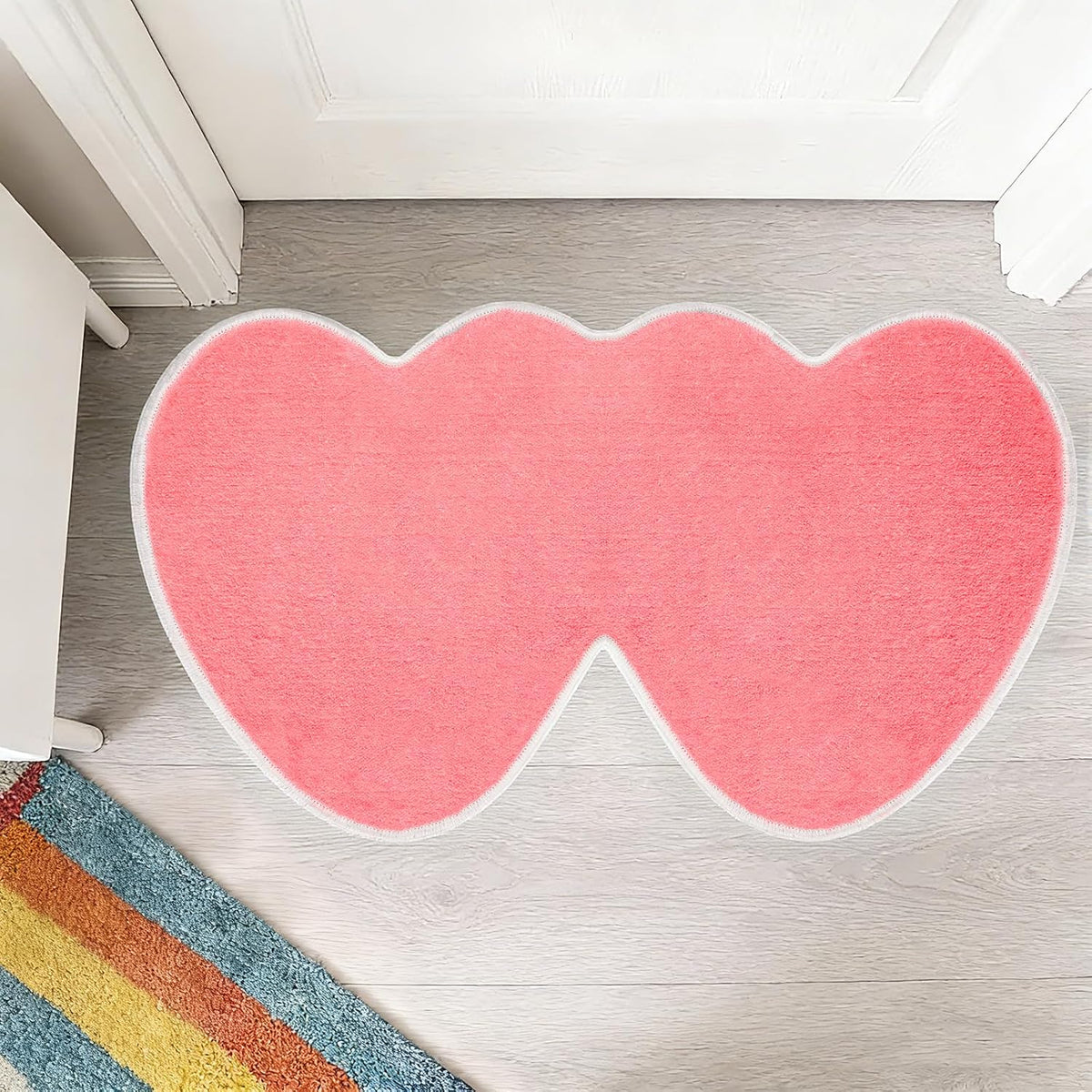 Valentine's Day Rug, Pink Heart Bath Mat, Non-Slip Floor Carpet