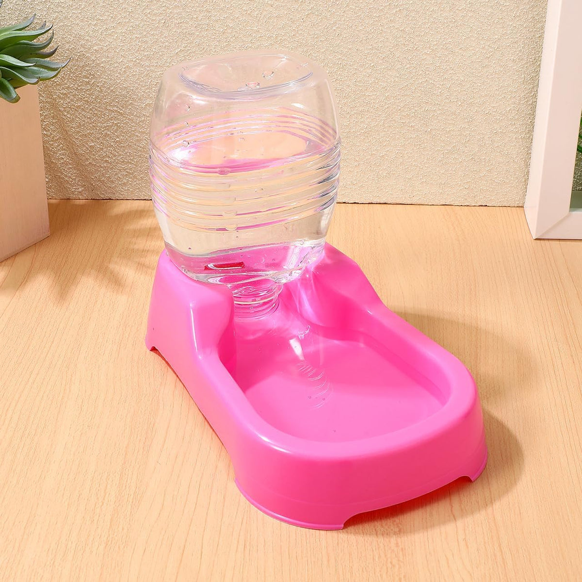 Pink Plastic Dog Water Feeder Bowl 500ml Puppy Drinking Dispenser