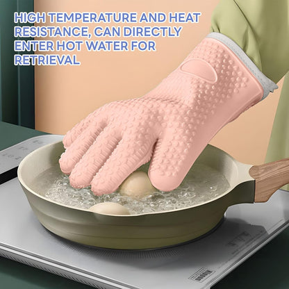 1 Pair Oven Mitts, Heat Resistant Protective Oven Gloves, Cotton Lined Silicone Kitchen Mitts Pair, Nonslip Silicone Cooking Gloves with Fingers (Light Pink)