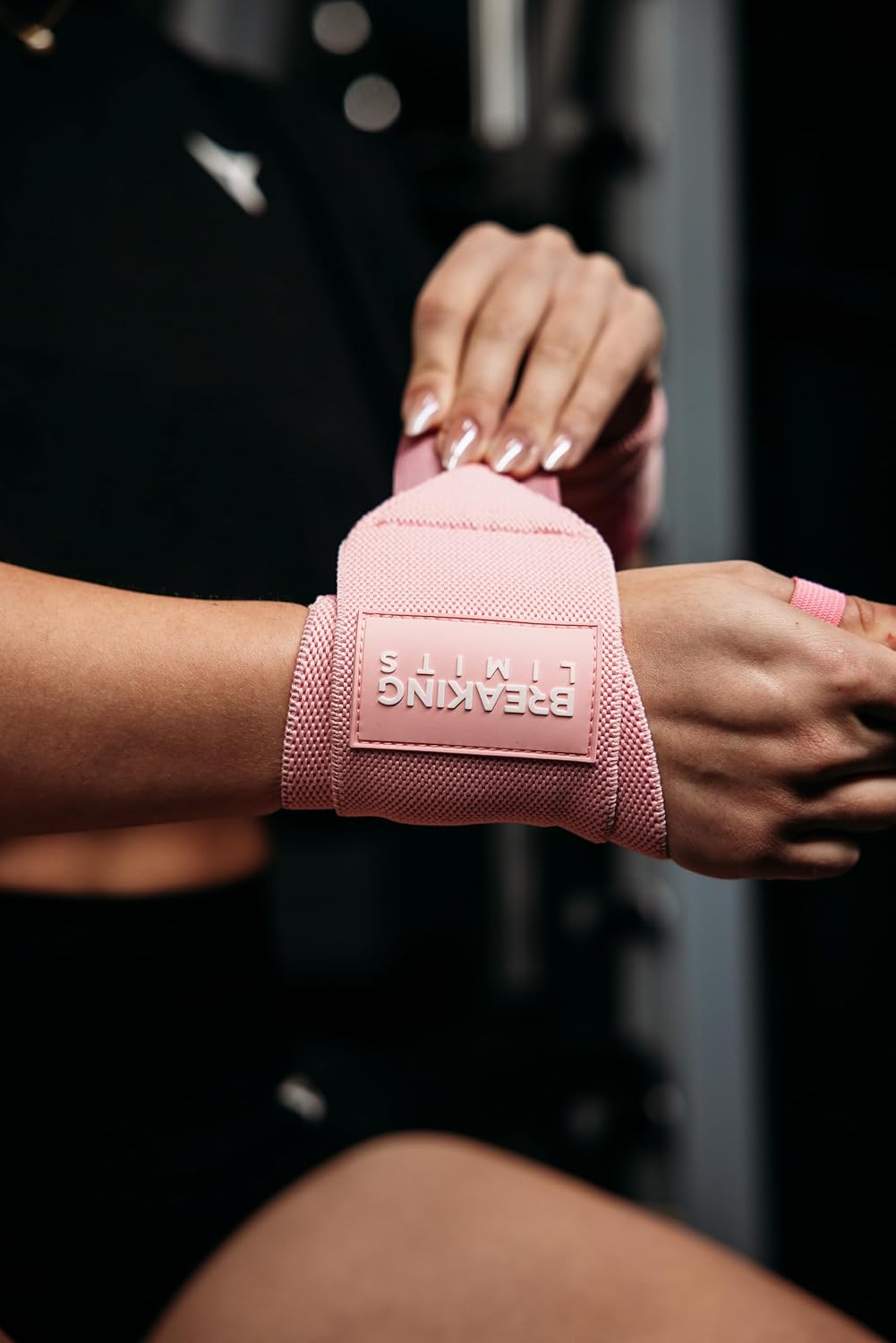 Lifting Straps & Wrist Wraps for Weightlifting Men & Women