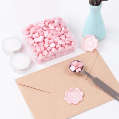 300Pcs Pearl Pink Sealing Wax Beads Set for Wax Seal Stamp with Candles and Melting Spoon，Perfect for Christmas Cards, Envelopes, Wedding Invitations, Wine Packages, Letter Sealing (Pearl Pink)