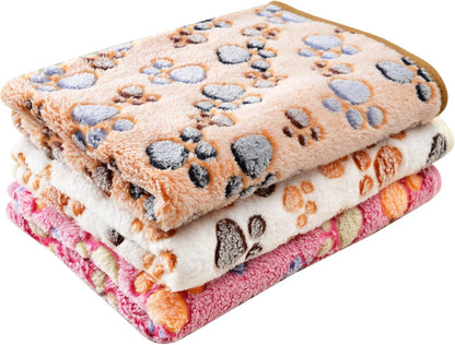 Blanket-Premium-Flannel-Medium-Printed Throw for Cats Dog Puppy Animals Soft Fluffy Fleece Pet Blankets Cozy Warm Sleep Mat Cute Paw Pink