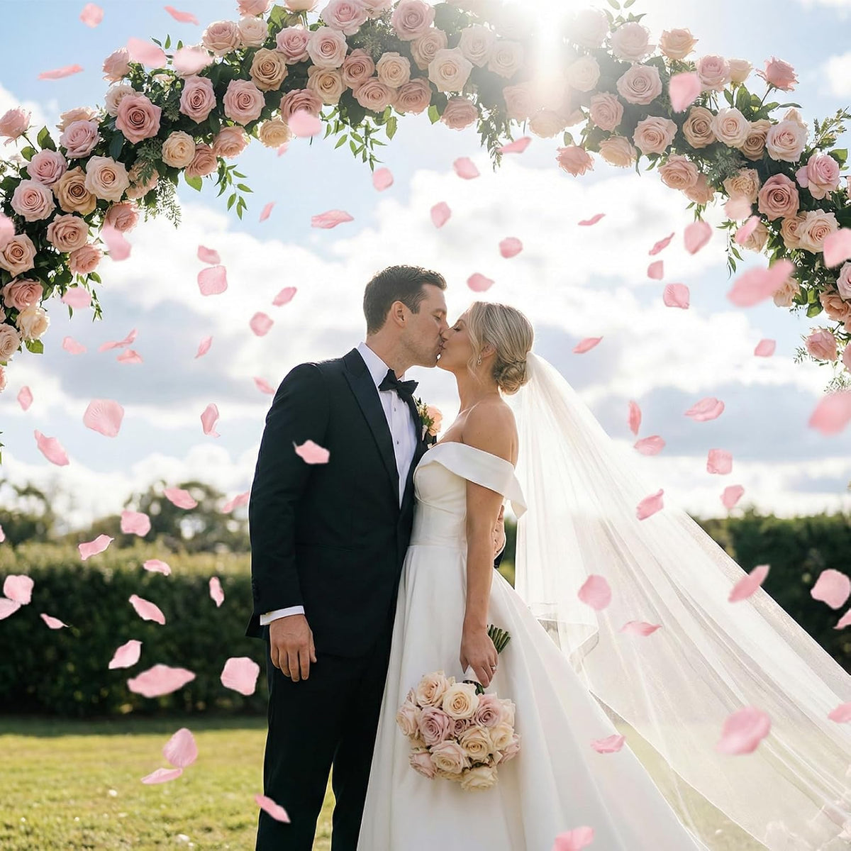 3000Pcs Pink Rose Petals - Artificial Faux Flowers Fake Rose Petals for Wedding Proposal Engagement Romantic Night Anniversary Valentine's Galentine's Day Decoration Home Room Party Decor