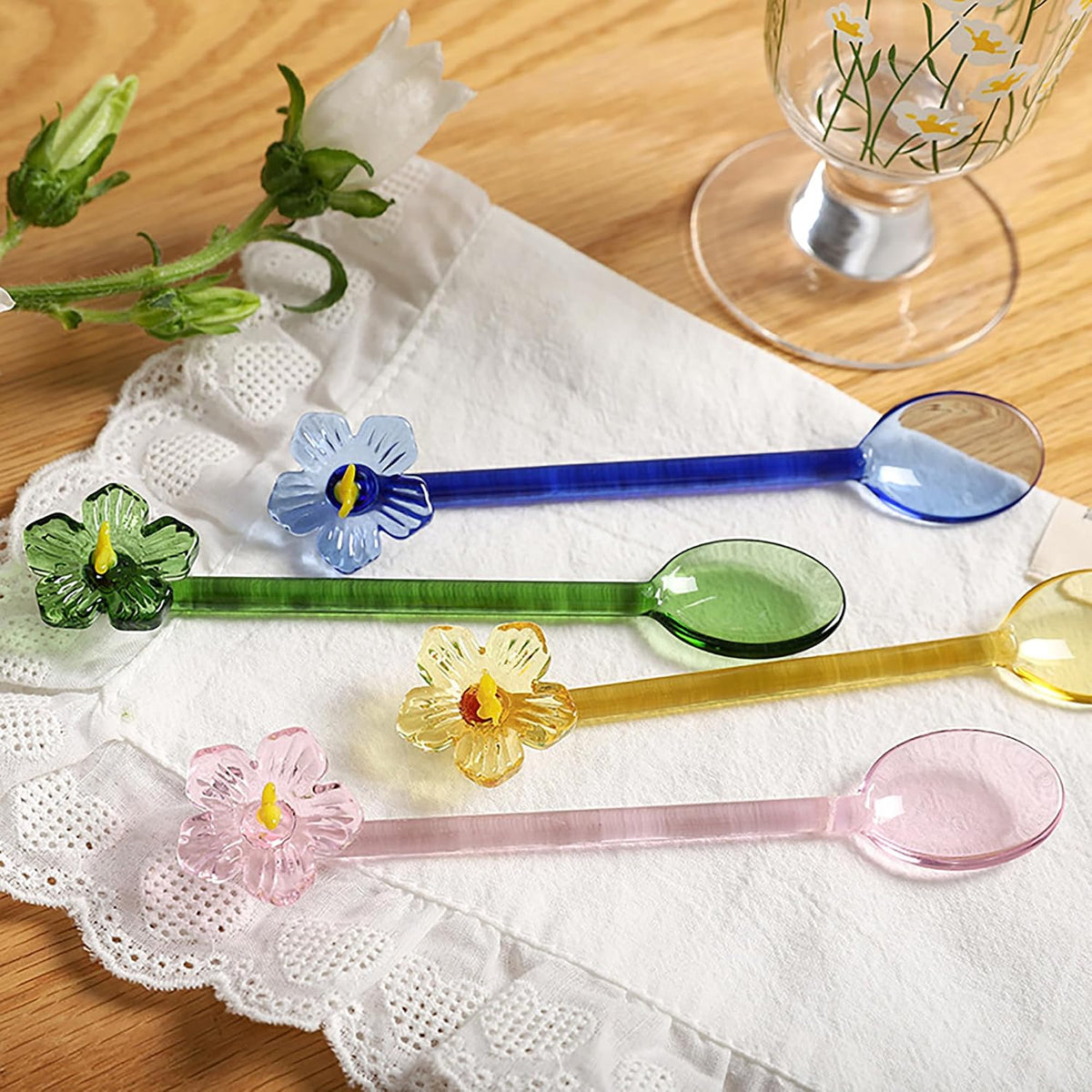 1 Pieces Glass Flower Coffee Spoons, 5.8 Inch Floral Design Drink Juice Stirring Spoon Ice Cream Salad Dessert Fruit Scoop Teaspoons Cocktail Stirrer for Home Bar Party Cafe (Pink)
