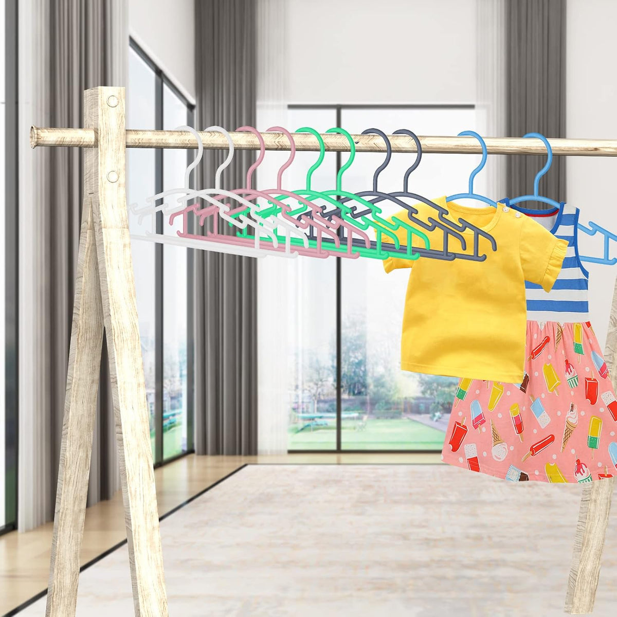 100 Pack Pink Baby Nursery Closet Hangers, Baby Hangers, Kids Hangers, Non-Slip Laundry Infant Pant & Coat Hangers for Newborn Clothes, Ultra-Thin Plastic Hangers for Girls Boys Toddler Kids