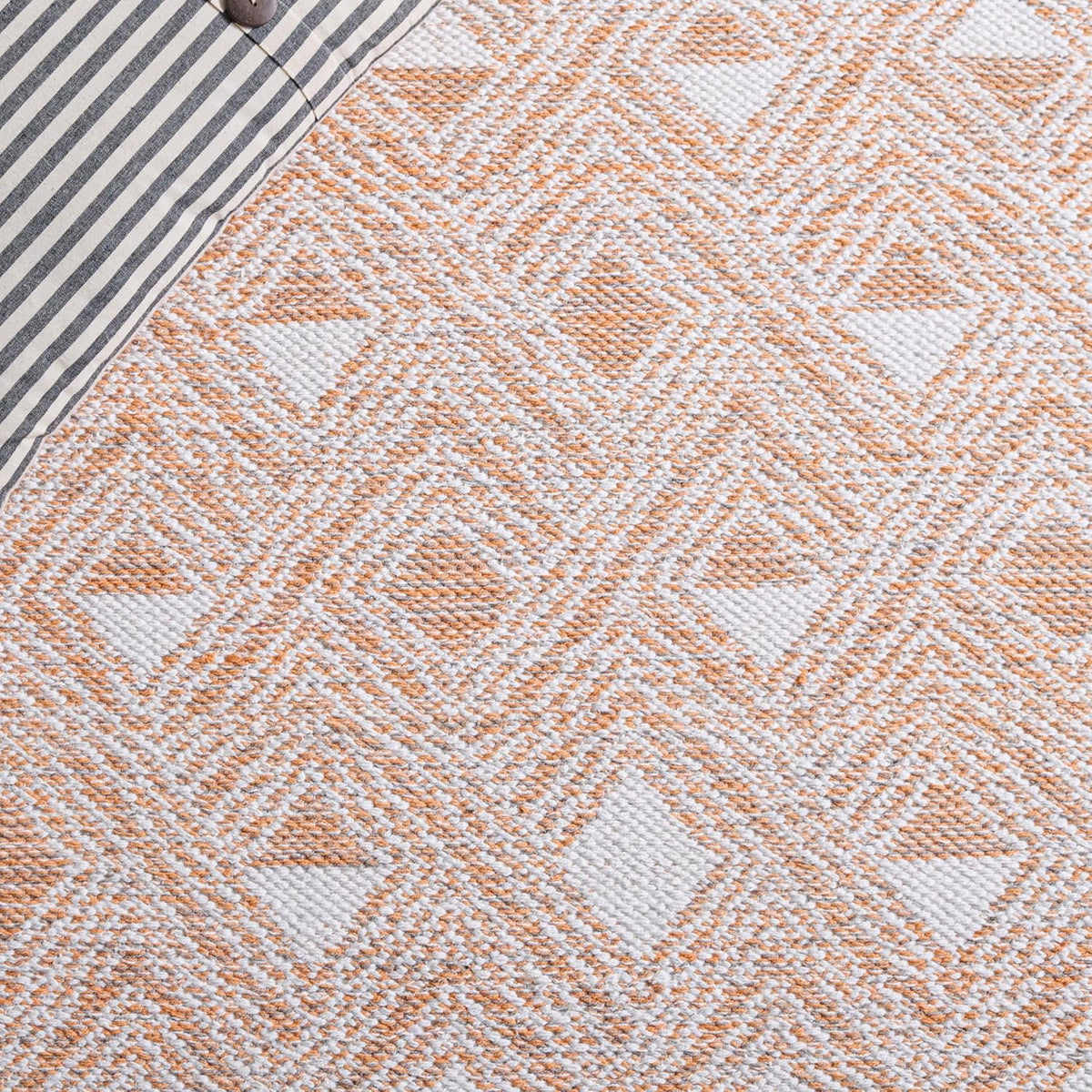 Area Rug 8x10 - Montauk Collection - Large - Peach & Ivory, Handmade Cotton, Ideal for Living Room, Bedroom, Office, Dining Space (MTK614O)